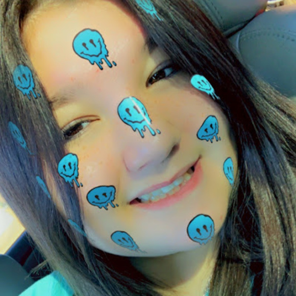 Meet your Posher, Briana - Picture 1 of 1